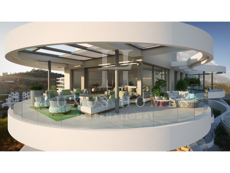 Property photo 2 of 24