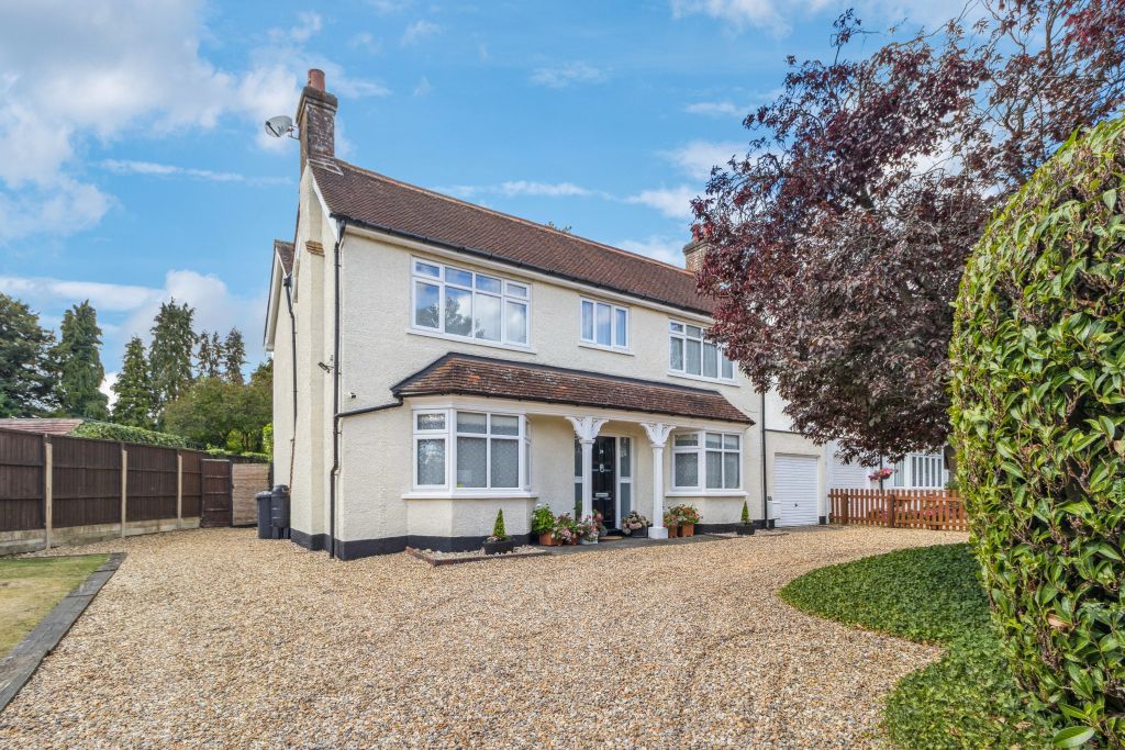 Property photo 1 of 11