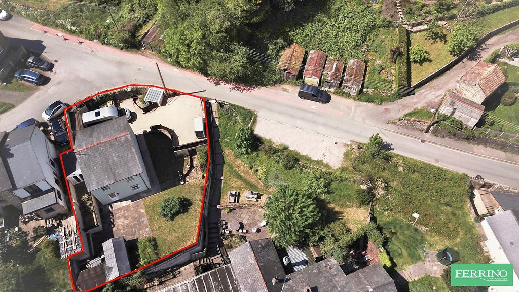 Property photo 2 of 27 Boundary