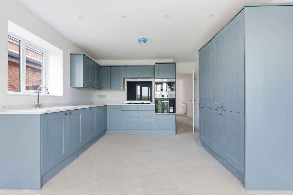 Property photo 2 of 15 P2018651