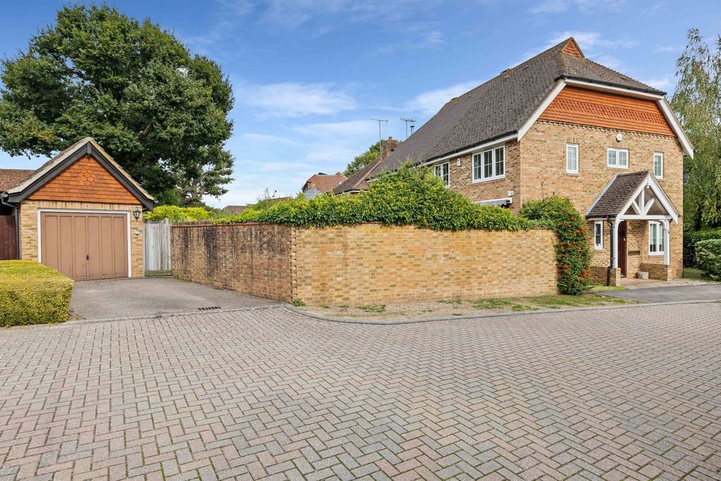 Property photo 1 of 15