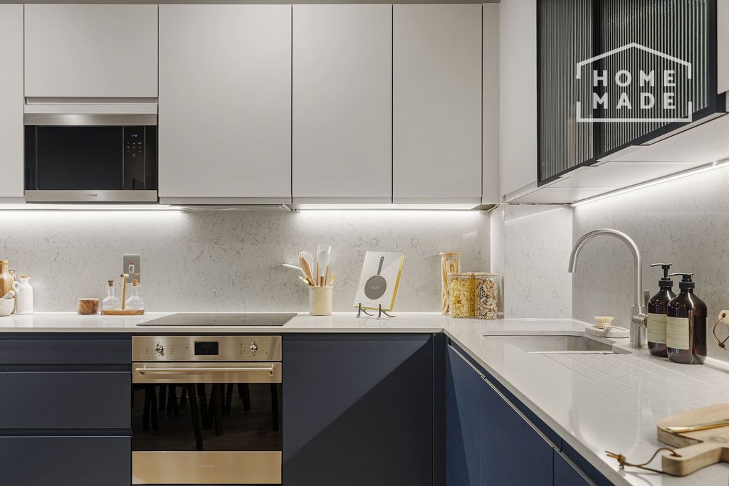 Property photo 2 of 21 98Uwrnrse