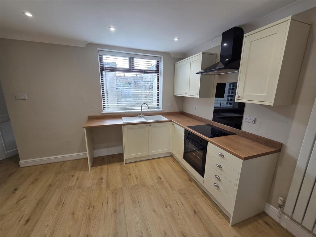 Property photo 2 of 17 Image001 (2).Jpg