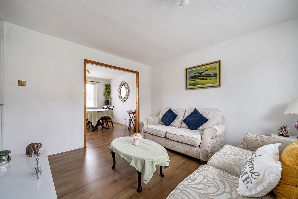 Property photo 3 of 19 Picture No. 10