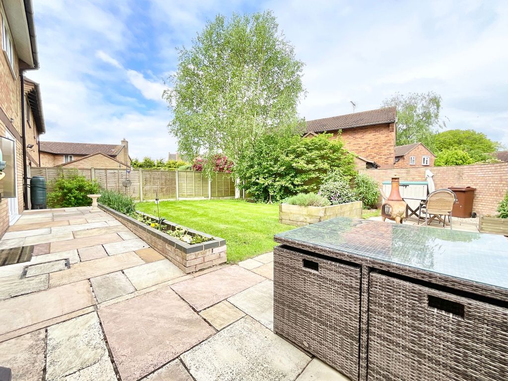 Property photo 3 of 34