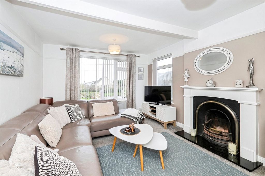 Property photo 3 of 20 Picture No. 35