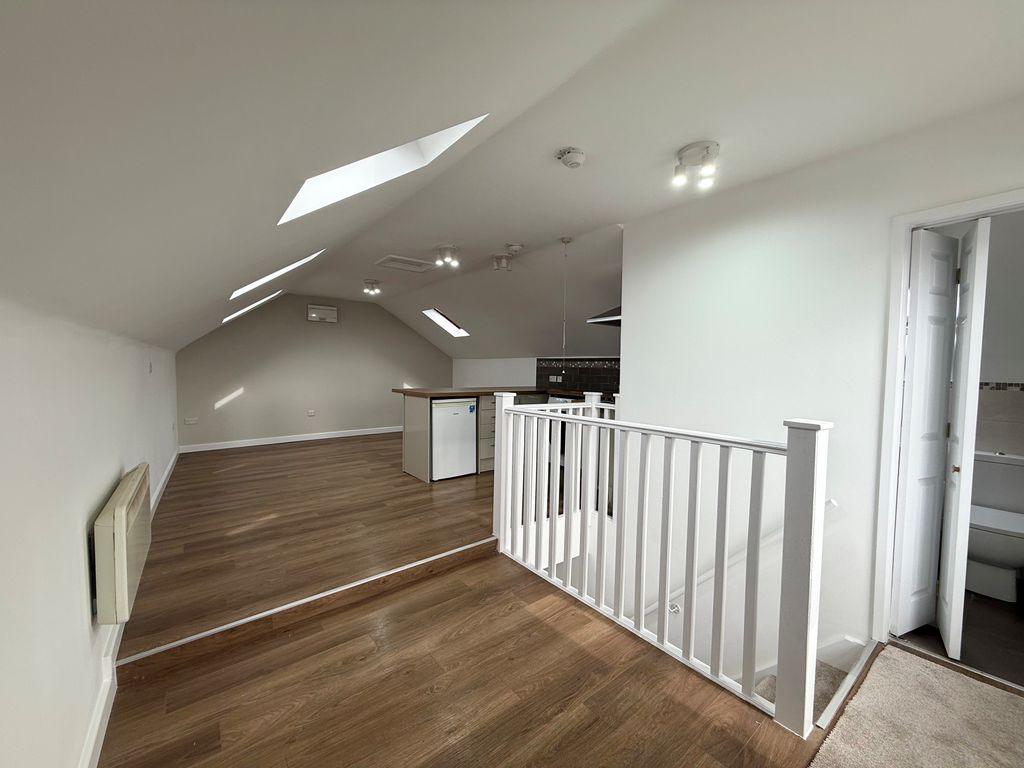 Property photo 2 of 8 Reception Room