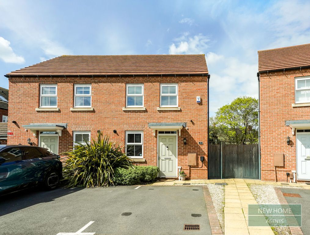 Property photo 1 of 19 Photo 19