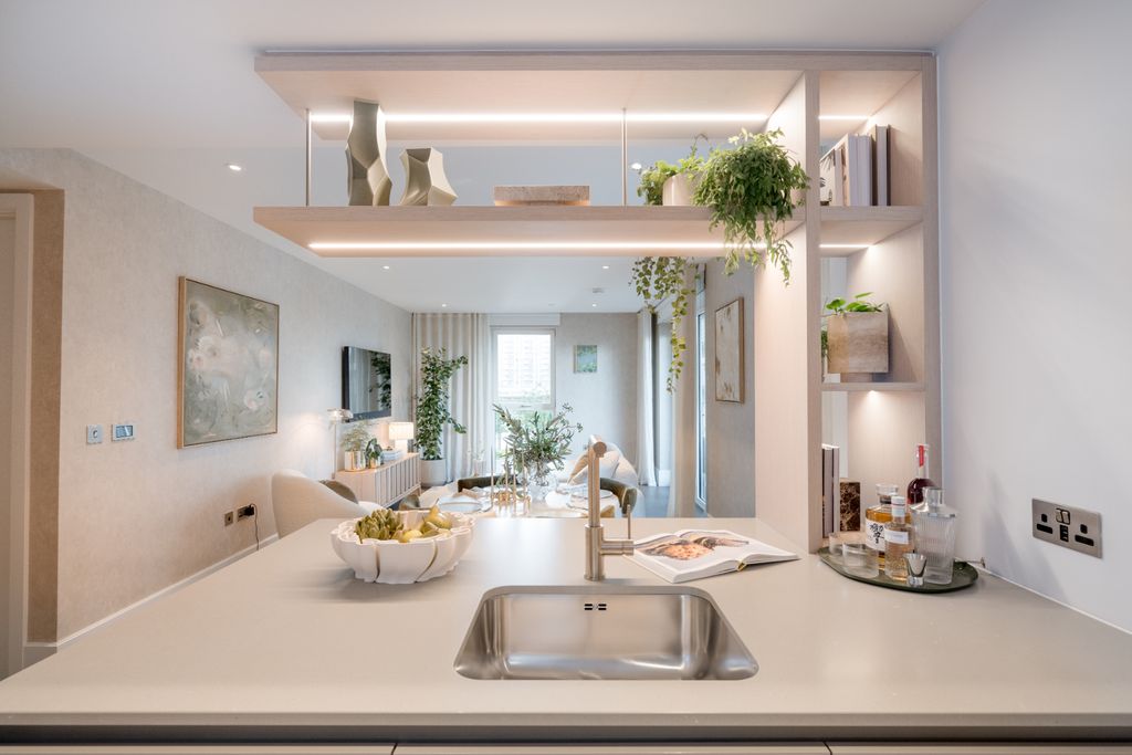 Property photo 2 of 30 Bh_Wcl_Reflections_00083.Jpg