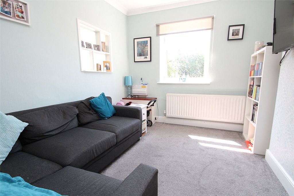Property photo 2 of 14 Picture No. 05