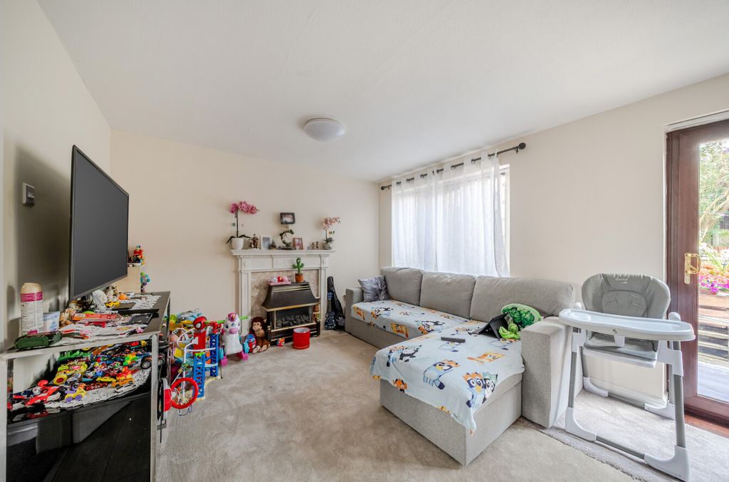 Property photo 2 of 17 1501292-13-6A7081...