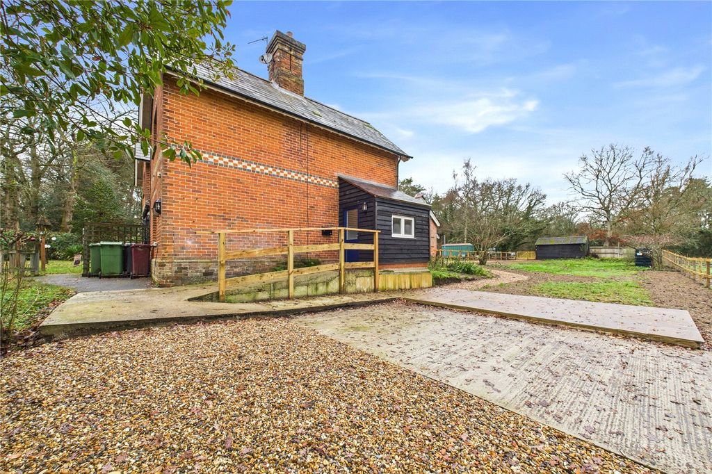 Property photo 1 of 13 Picture No. 12