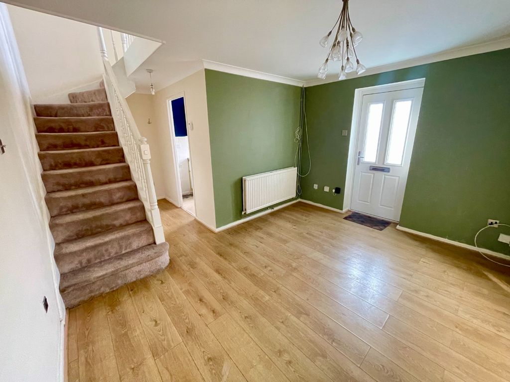 Property photo 3 of 9 4280912