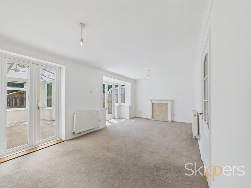 Property photo 3 of 34