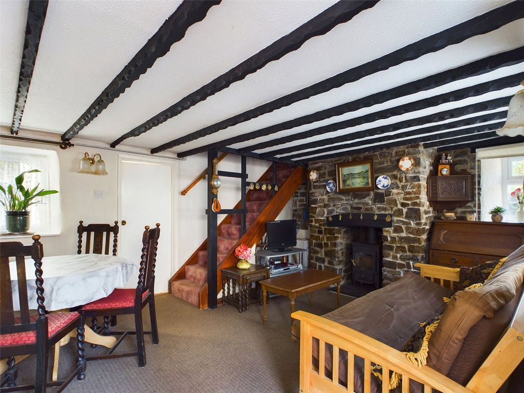 Property photo 2 of 10 Picture No. 02
