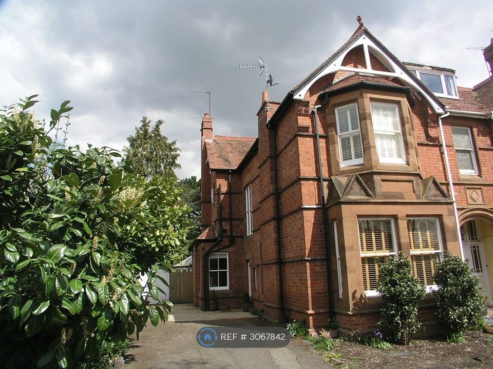 Property photo 1 of 11 Welcome To Whateley House!
