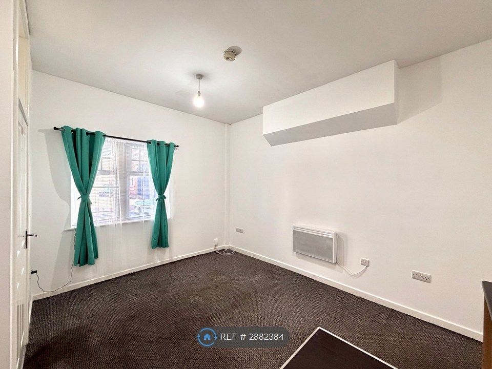 Property photo 1 of 4