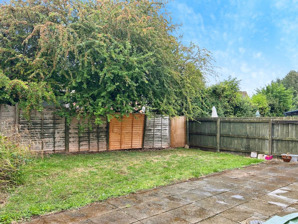 Property photo 2 of 21