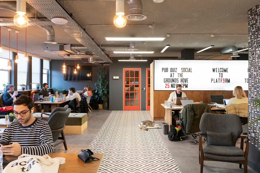 Property photo 3 of 9 Breakout Space