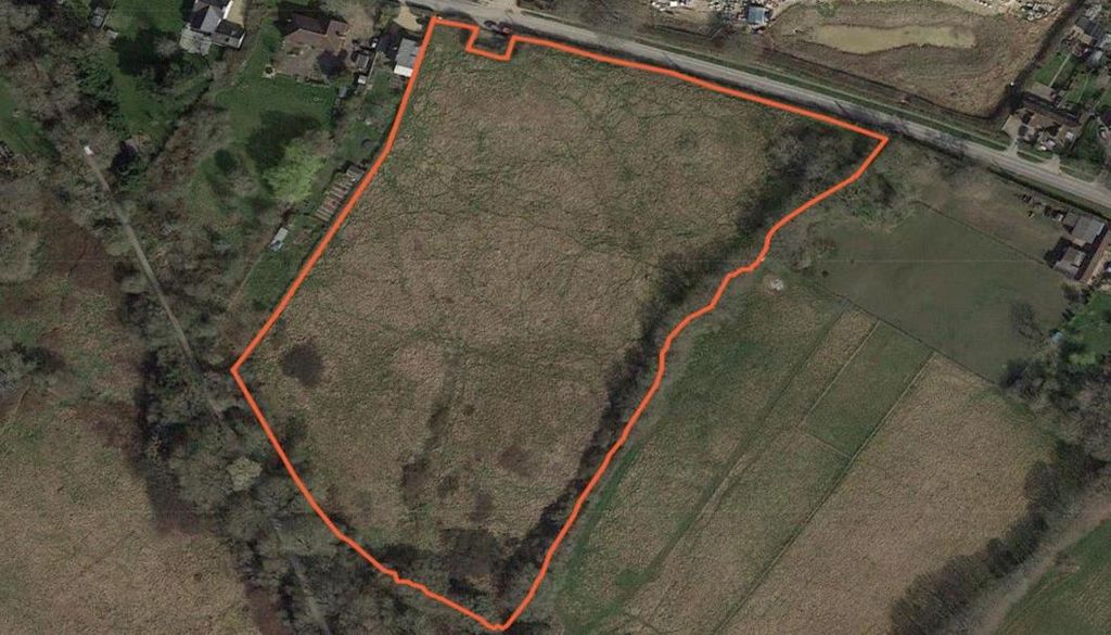 Property photo 1 of 2