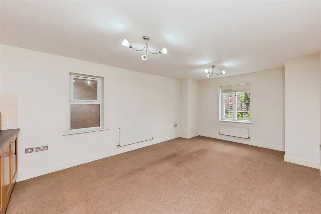 Property photo 2 of 15 Picture No. 06