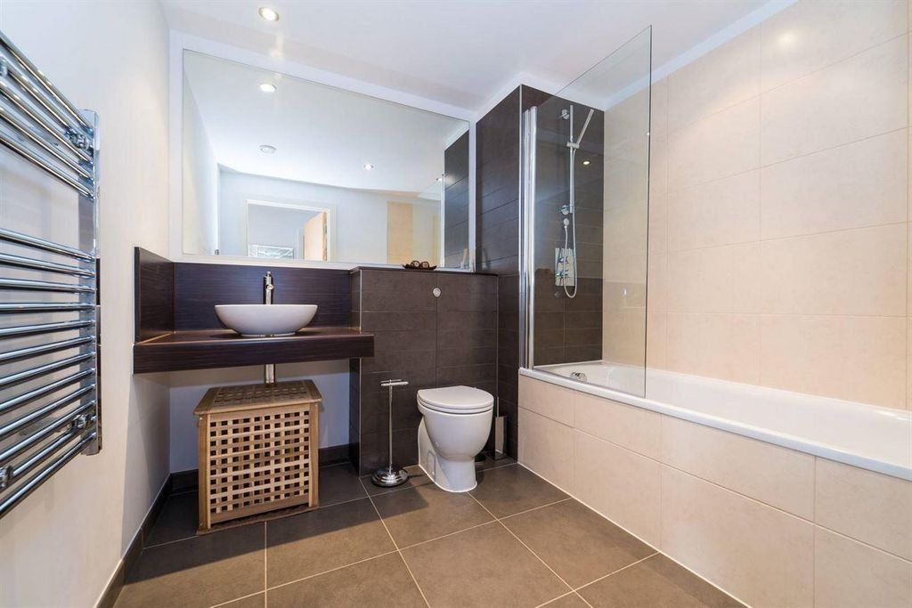 Property photo 2 of 14 Dsc04760.Jpg