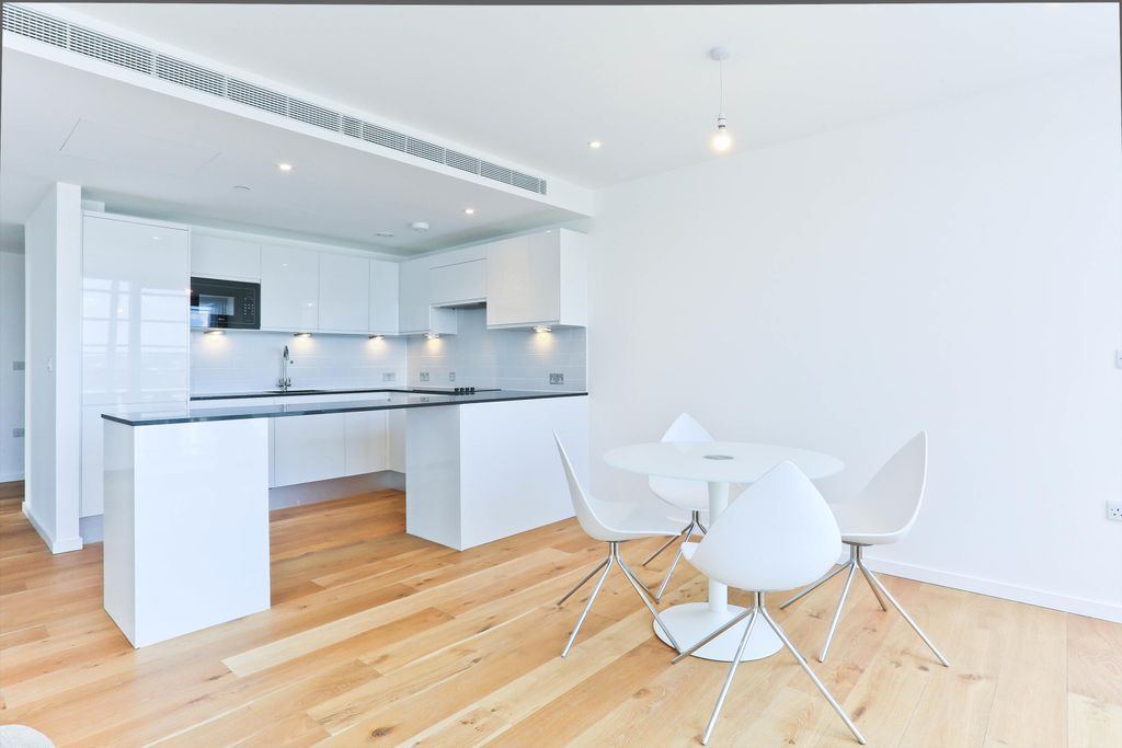 Property photo 3 of 9 Image