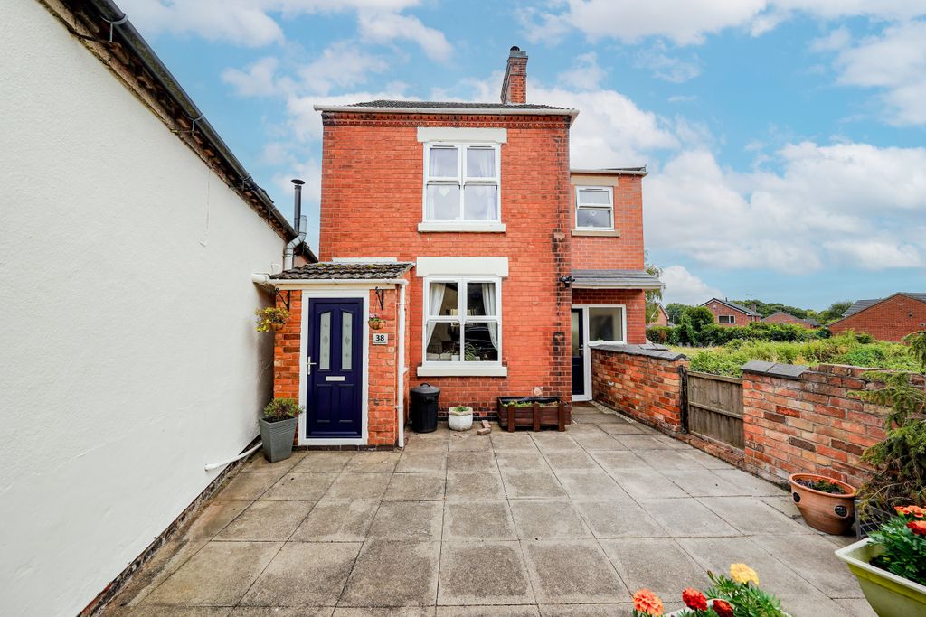 Property photo 1 of 28 Dsc03216