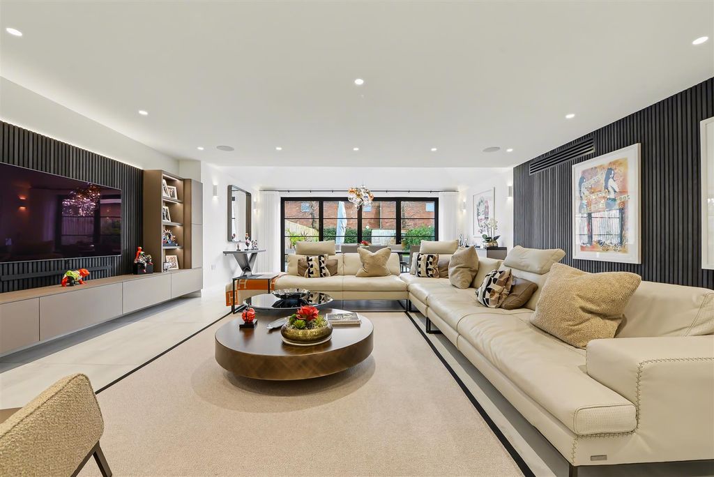 Property photo 1 of 18 1.Jpg