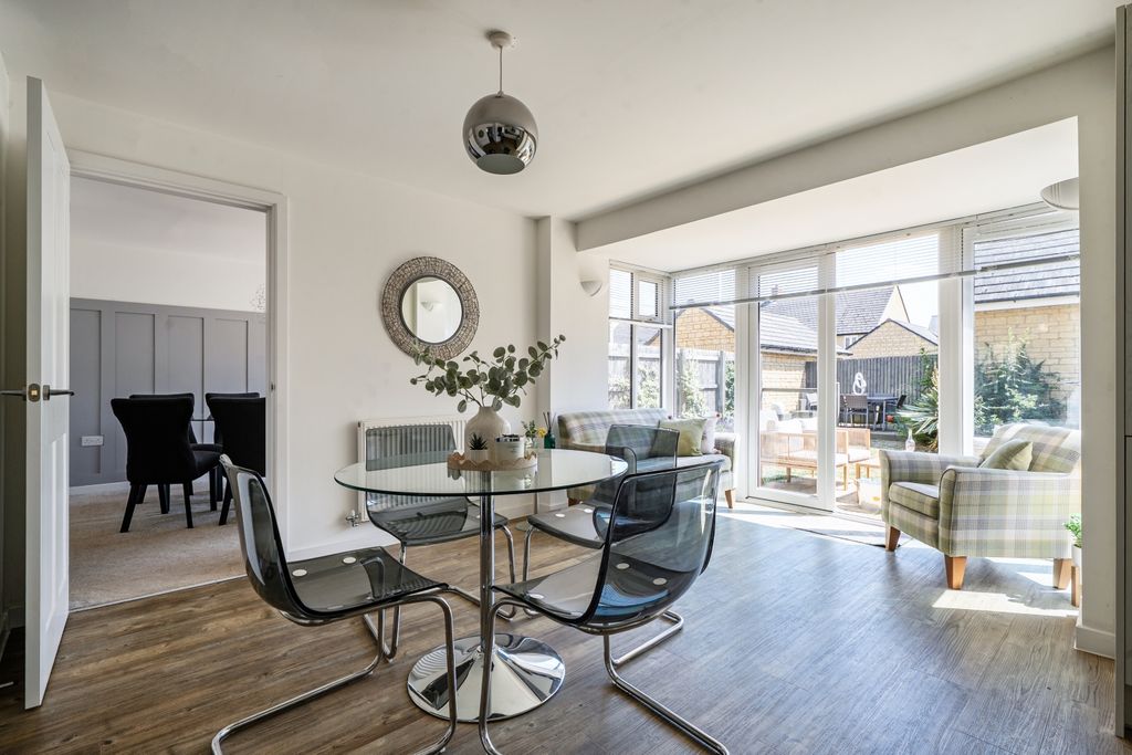 Property photo 3 of 21 1488532-9-6A4Fb09F07Bdf