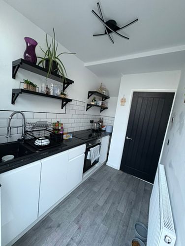 Property photo 1 of 13 Cover