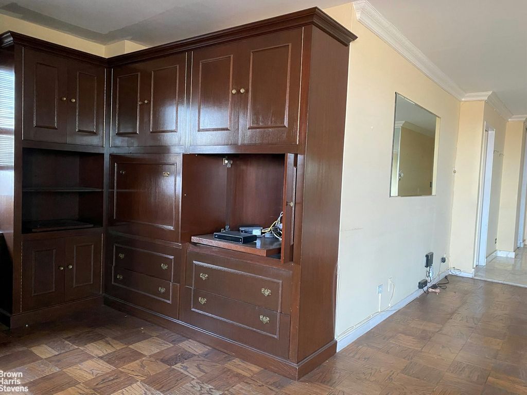 Property photo 3 of 9 <Alttext/>