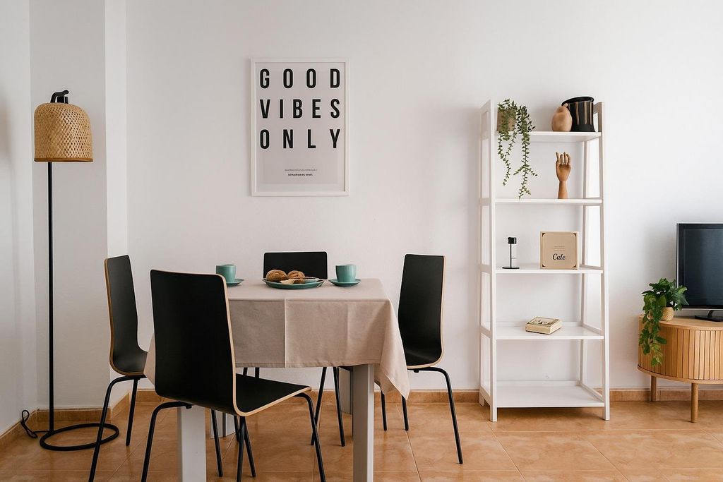 Property photo 1 of 27