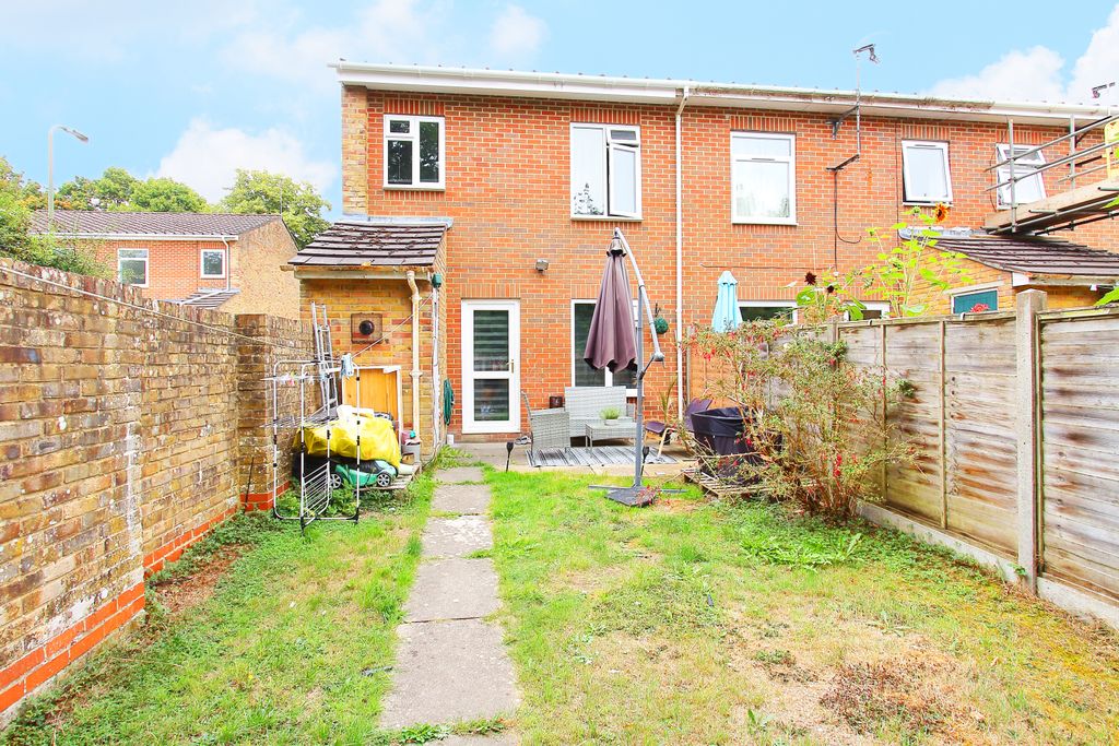 Property photo 3 of 15