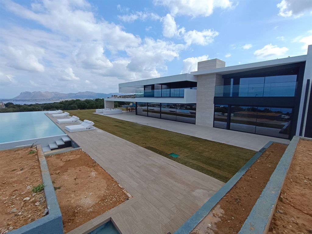 Property photo 1 of 25 Contemporary Luxury Villa With Infinity Pool And Sunset Sea Views In West Akrotiri, Chania
