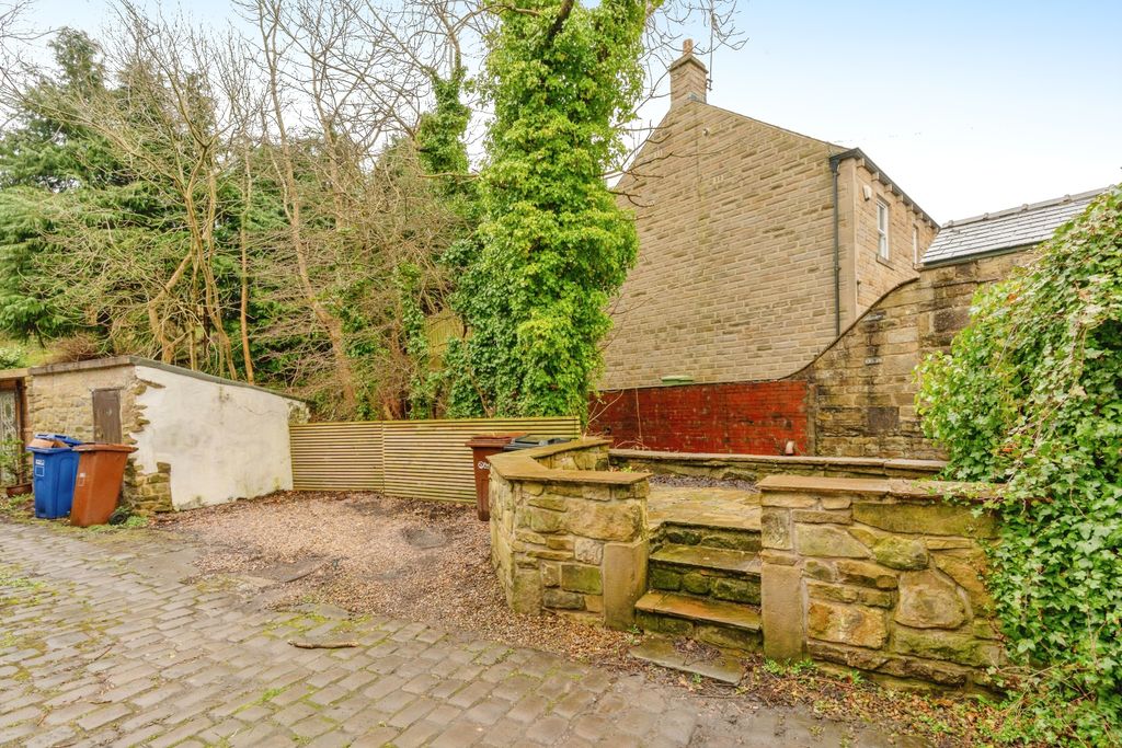 Property photo 3 of 17 Photography