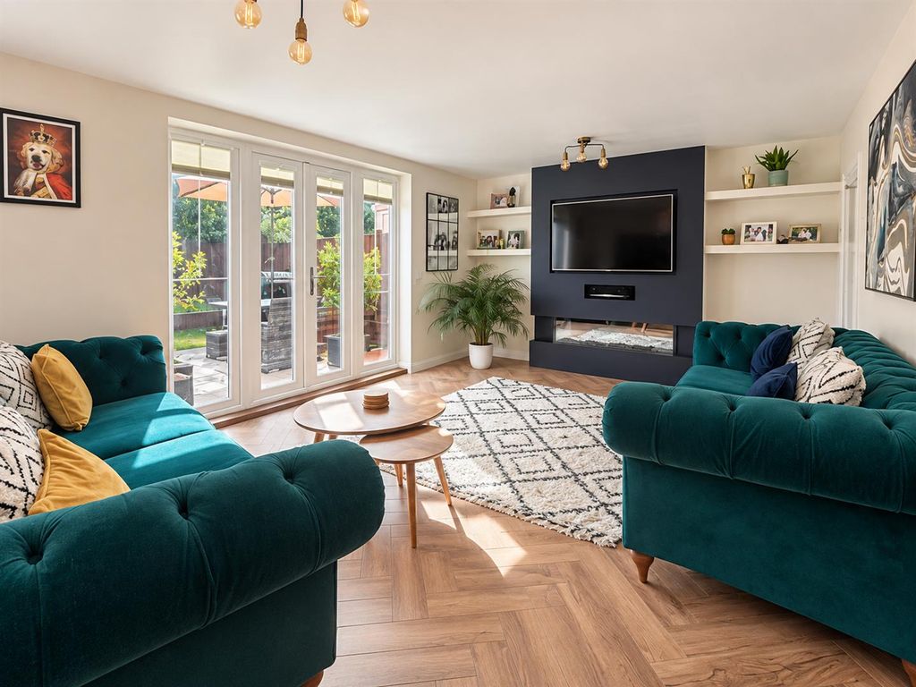 Property photo 2 of 26 0A5Bef87-c365-4699-Bbfd-B4B12E284493.Png