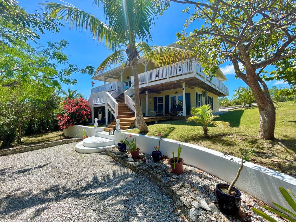 Property photo 1 of 9