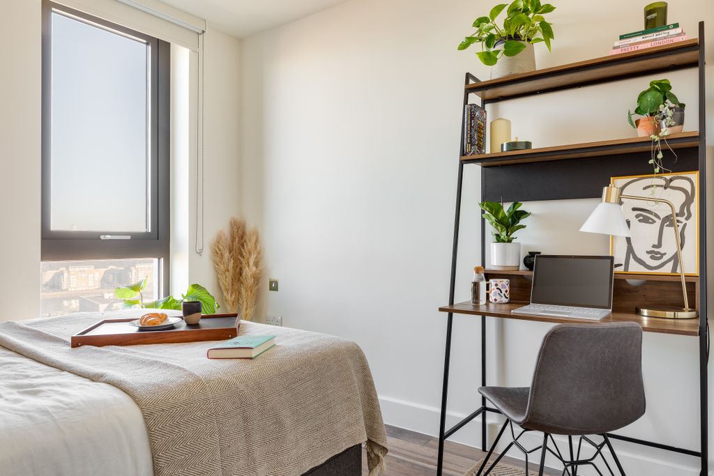 Property photo 2 of 7