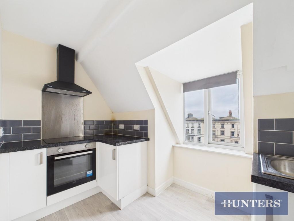 Property photo 3 of 7 Cam01494G0-Pr0462-Still003.Jpg