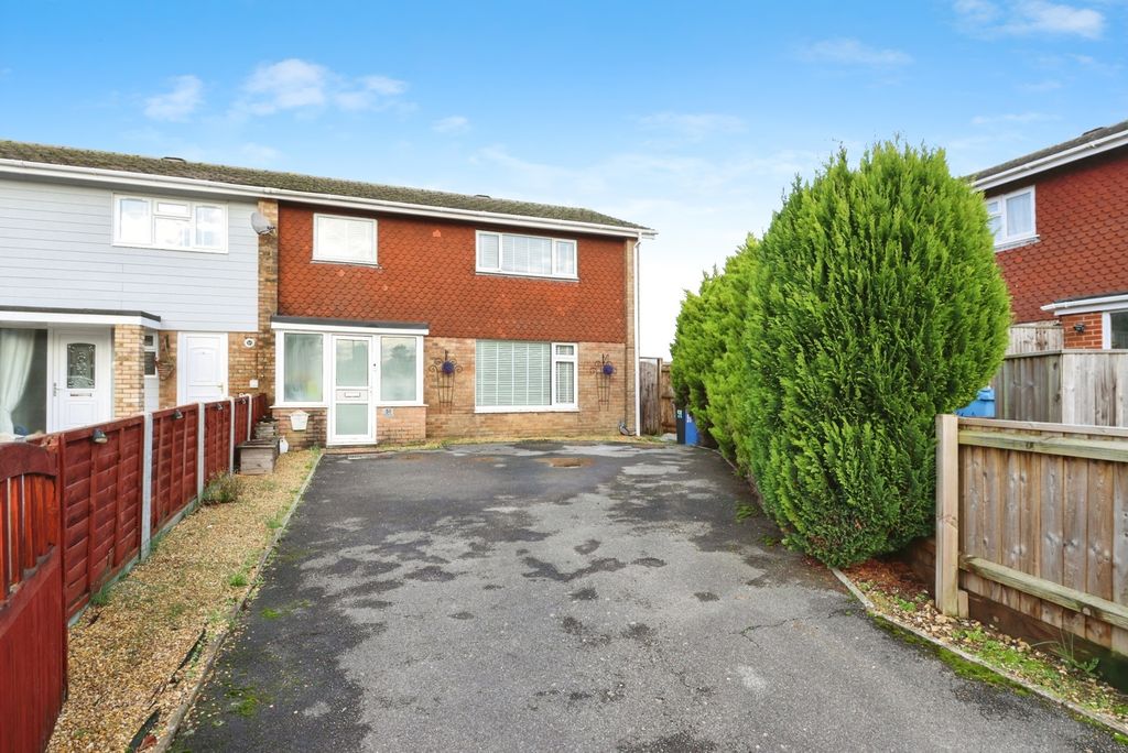 Property photo 1 of 20 Pbox-Img.Jpg