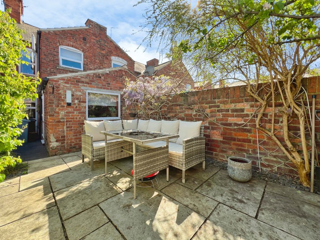 Property photo 2 of 16