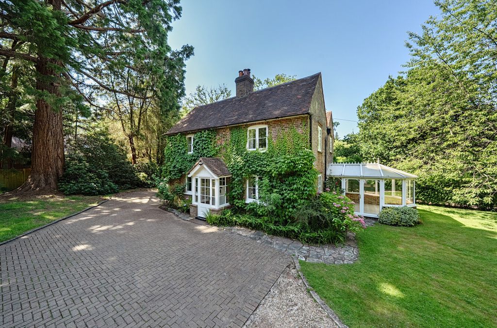 Property photo 1 of 31 1484810-4-6A3E8Fc...
