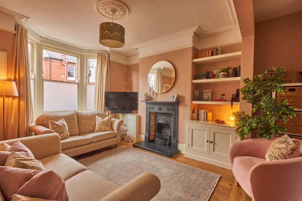 Property photo 2 of 19 Living Room