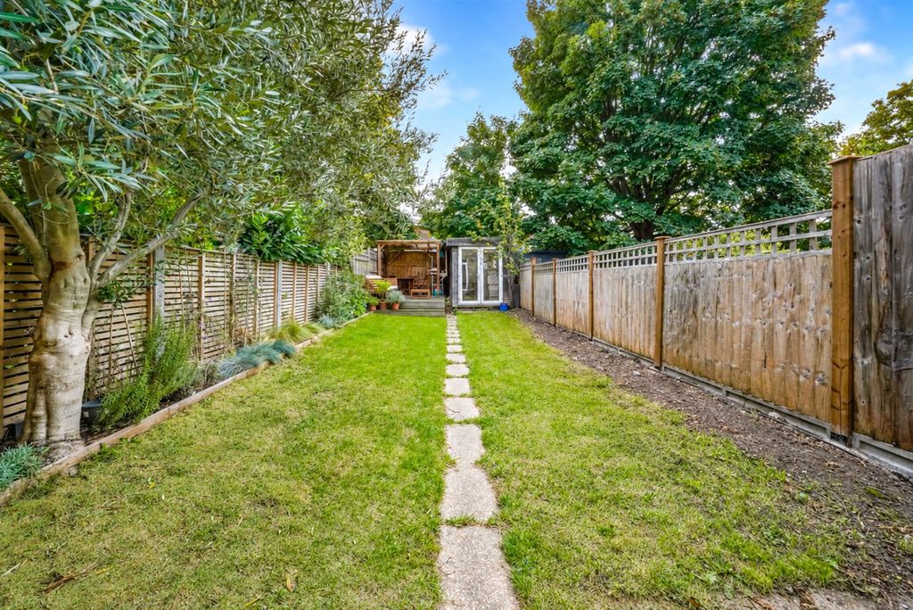 Property photo 3 of 12 Picture No. 36
