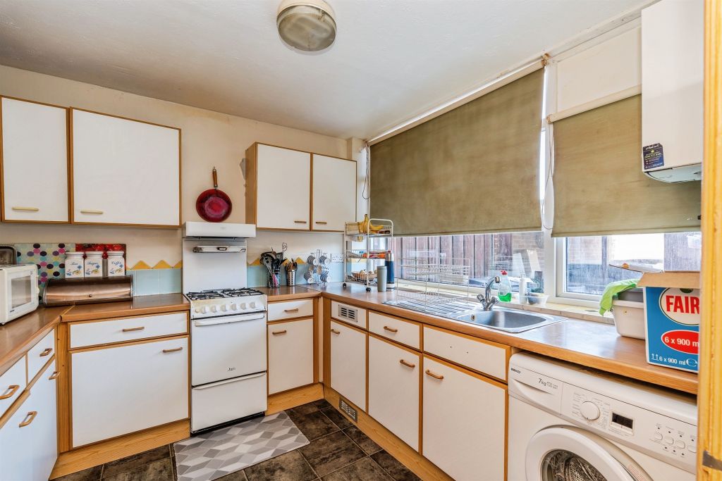 Property photo 2 of 15