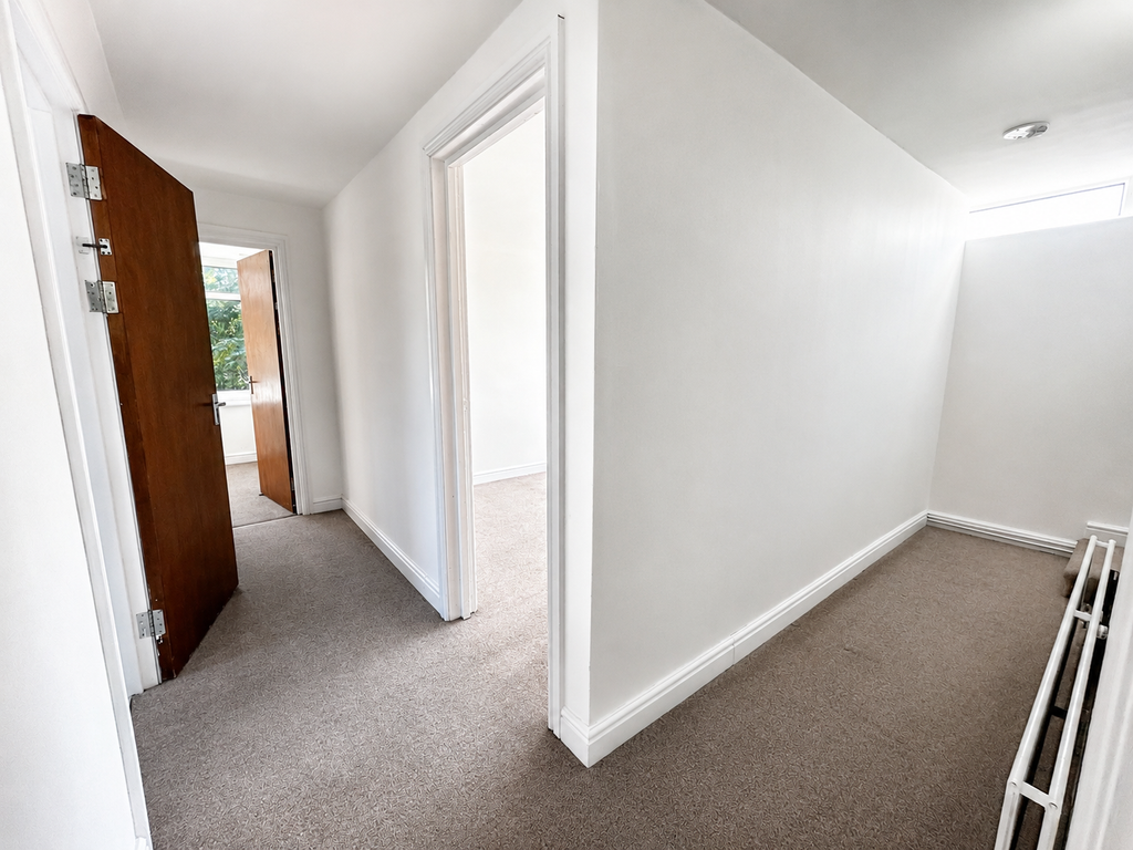 Property photo 2 of 13 Gallery