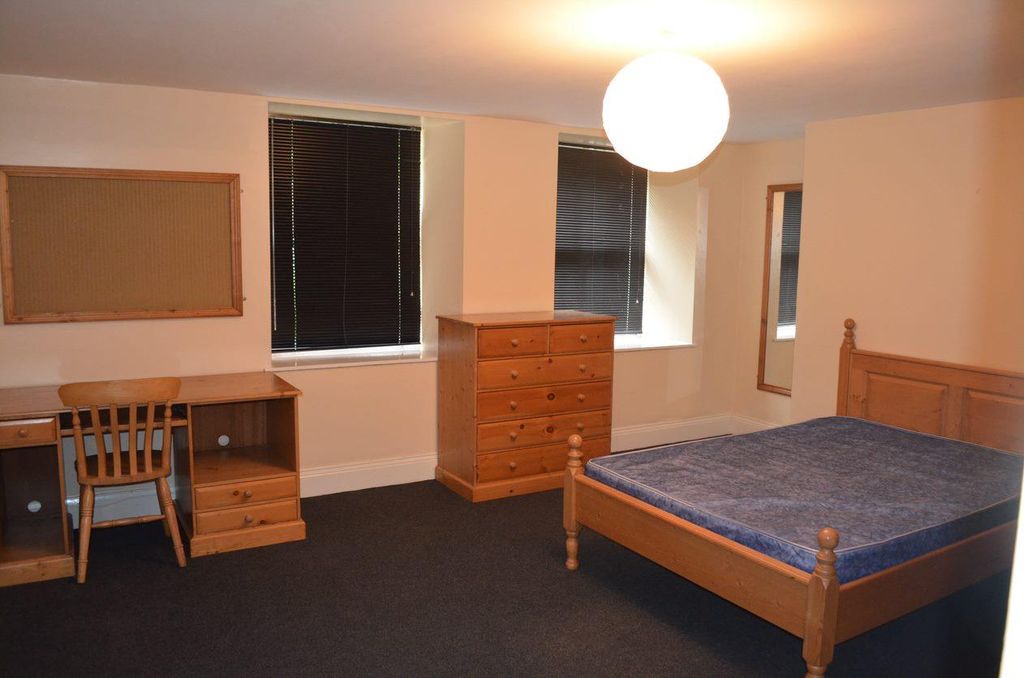 Property photo 1 of 10 102B1555-A48B-4161-B2Ec-991c2927Eedb.Jpg