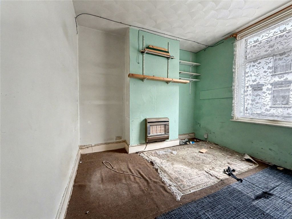 Property photo 3 of 11 Picture No. 08