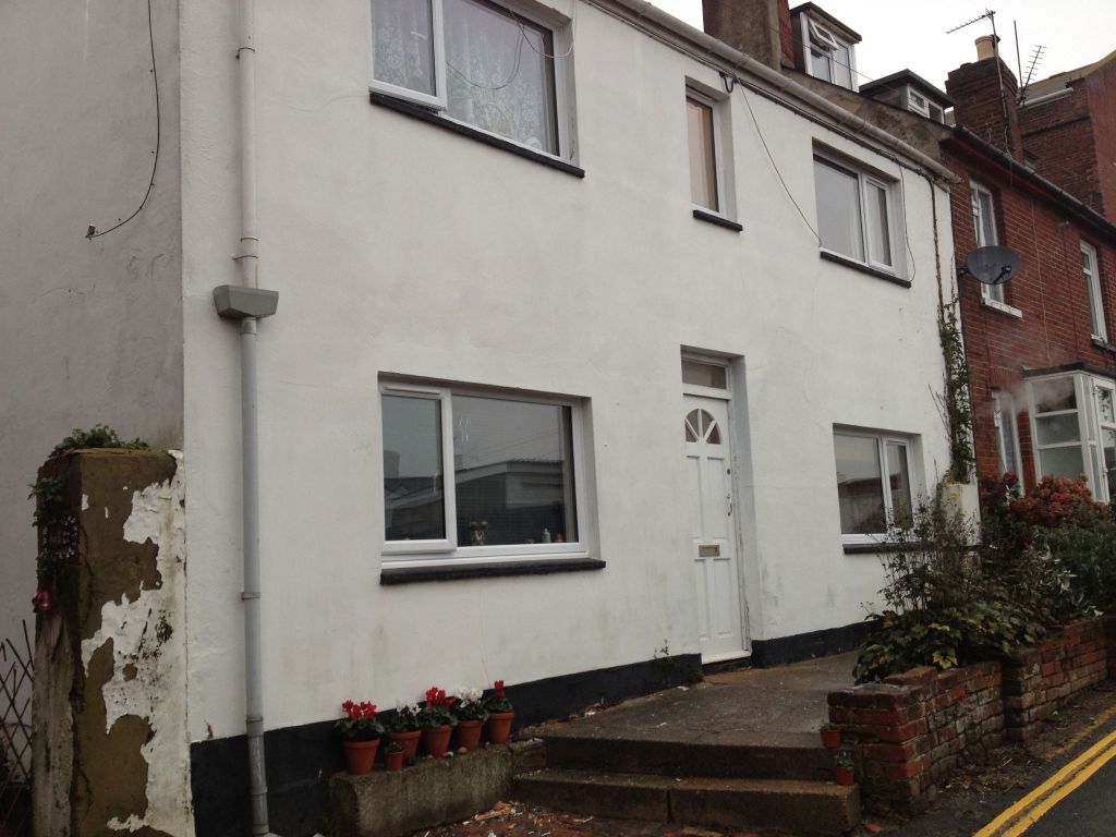 Property photo 1 of 8